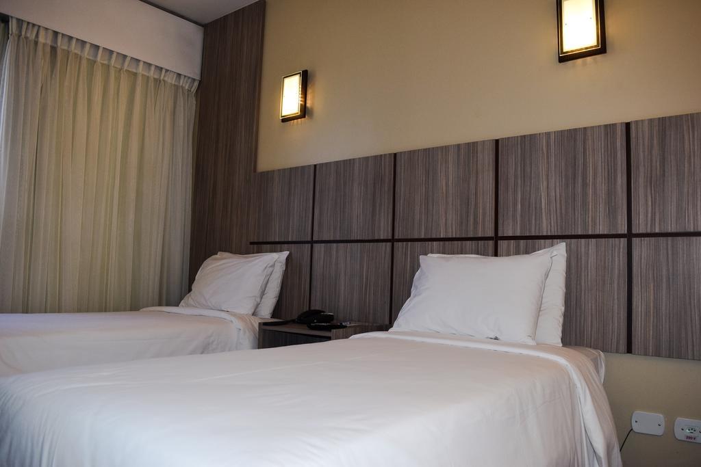 América Bittar Hotel Brasilia Esterno foto