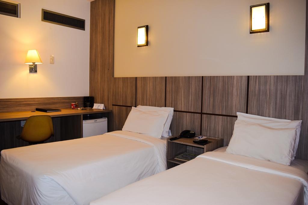 América Bittar Hotel Brasilia Esterno foto
