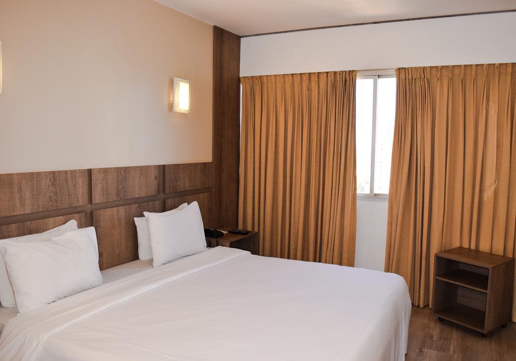 América Bittar Hotel Brasilia Esterno foto