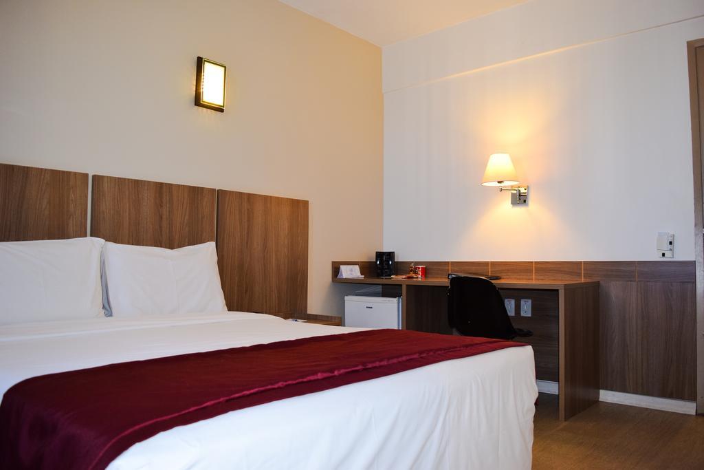 América Bittar Hotel Brasilia Esterno foto
