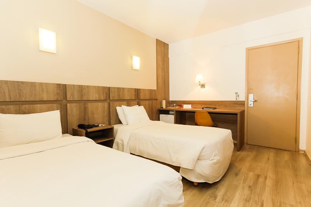 América Bittar Hotel Brasilia Esterno foto