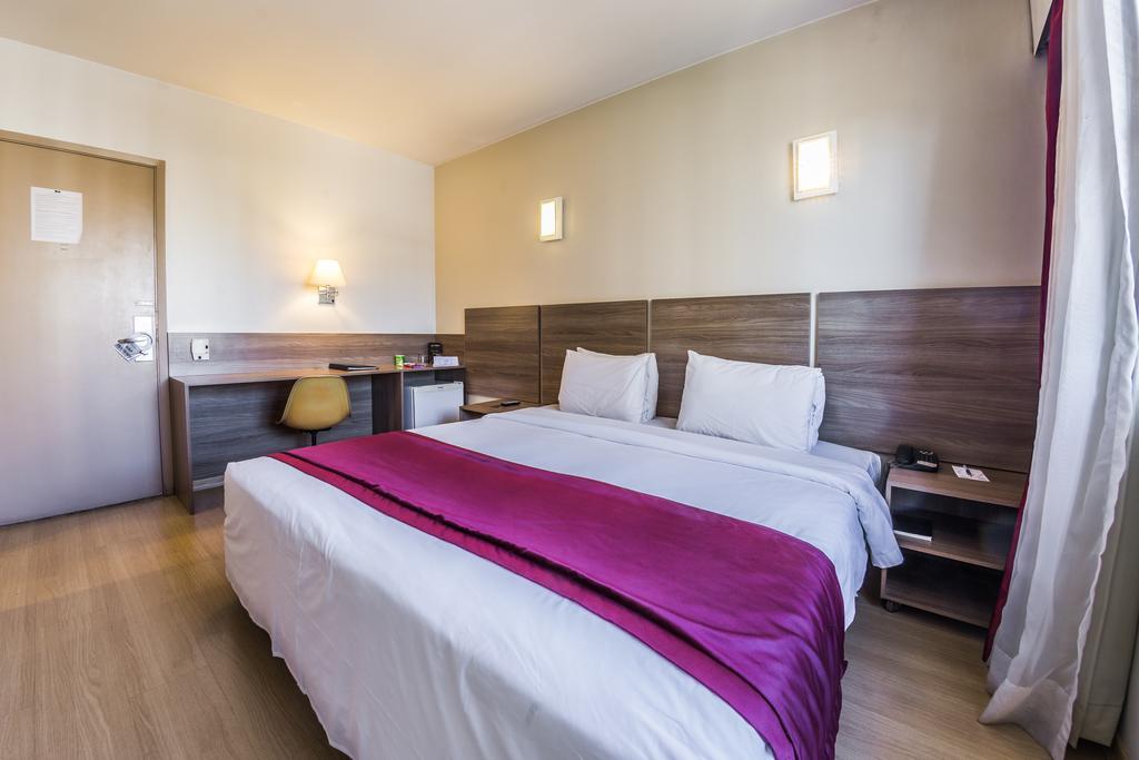 América Bittar Hotel Brasilia Esterno foto