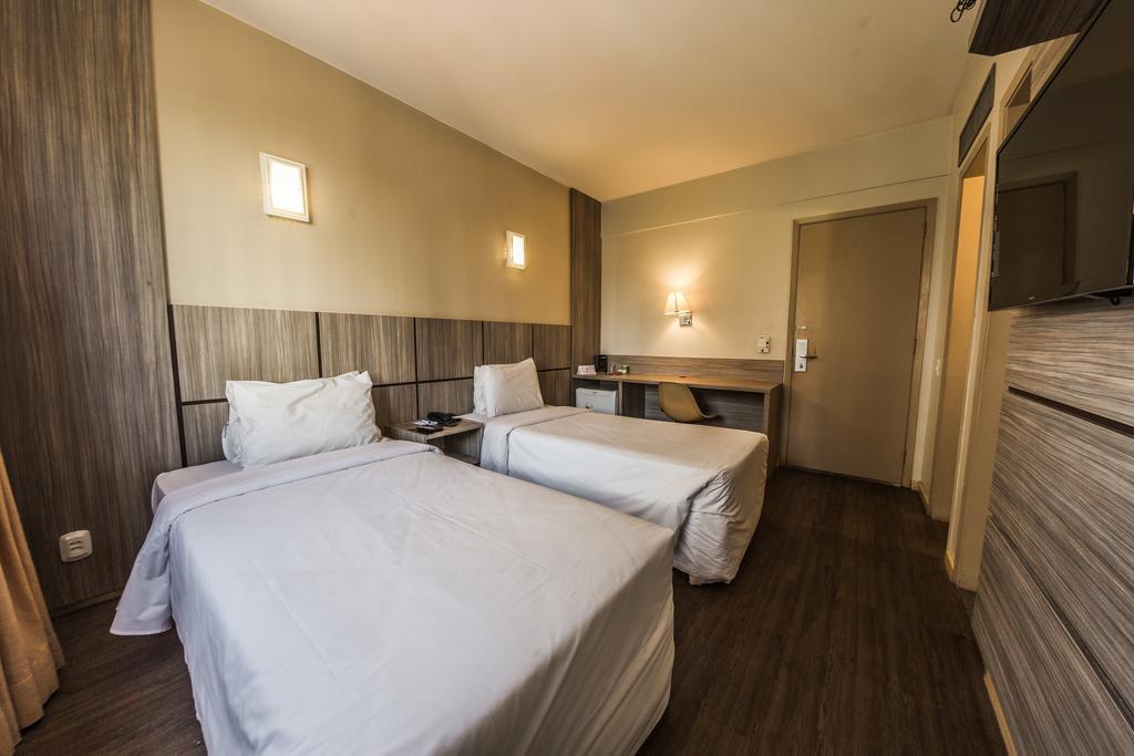 América Bittar Hotel Brasilia Esterno foto